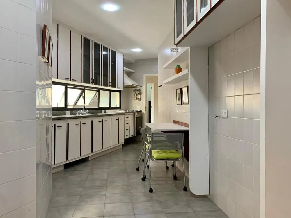 Cobertura, 3 quartos, 240 m² - Foto 9