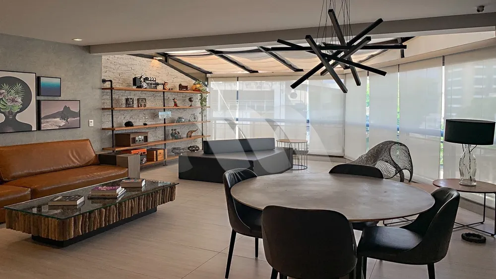 Cobertura, 4 quartos, 243 m² - Foto 1