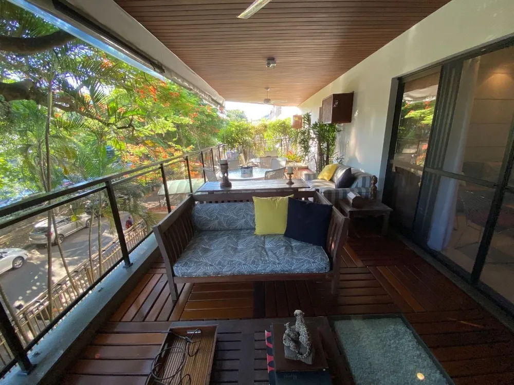 Apartamento, 3 quartos, 190 m² - Foto 1