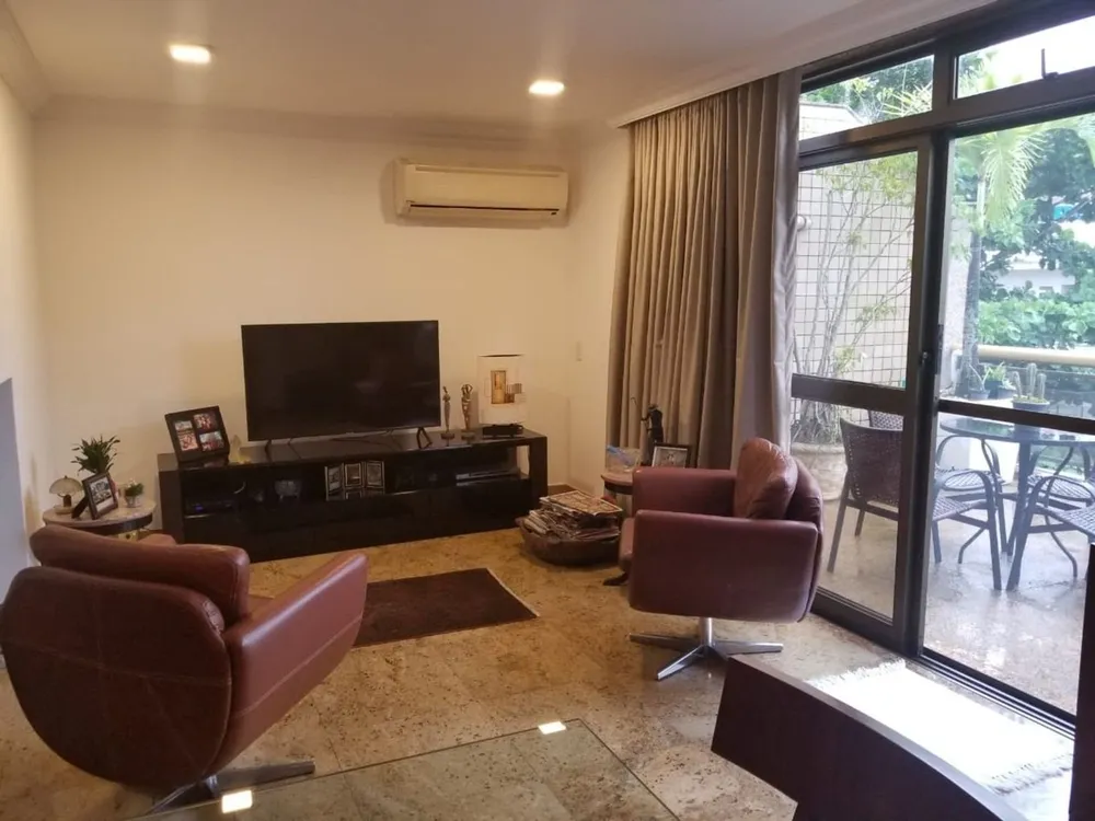 Apartamento, 3 quartos, 251 m² - Foto 6