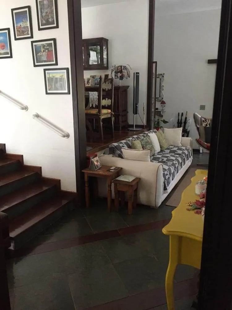 Casa, 6 quartos, 1200 m² - Foto 4
