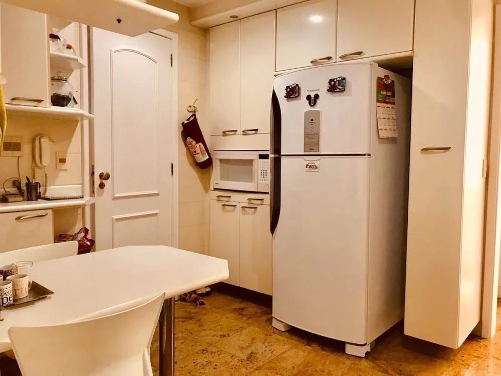 Cobertura, 3 quartos, 251 m² - Foto 19