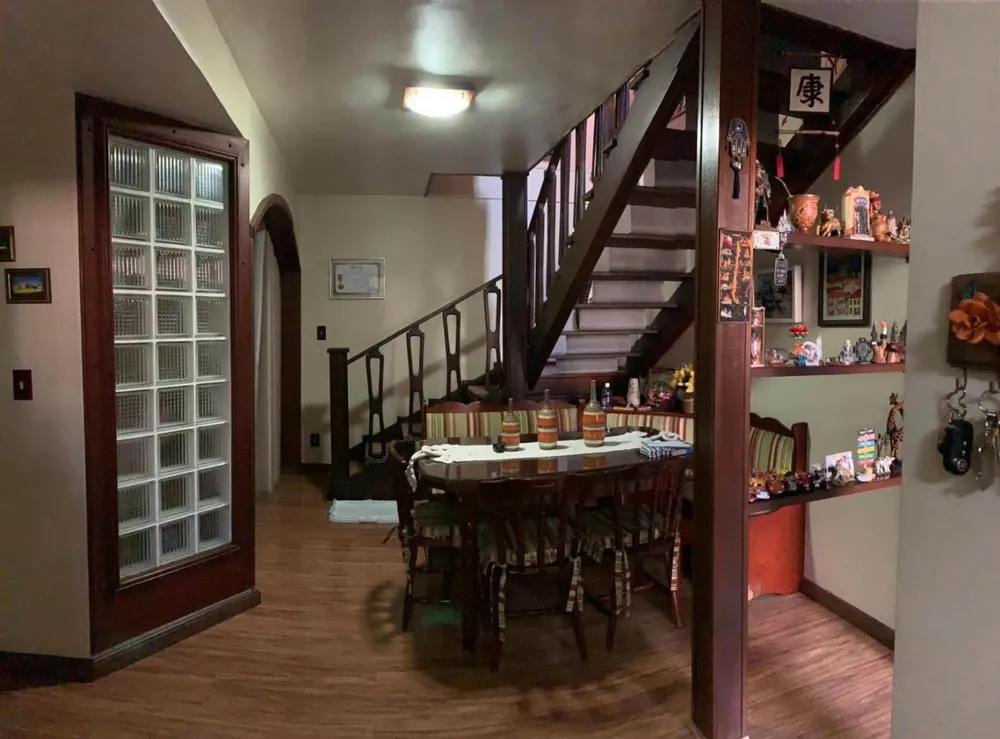 Casa, 3 quartos, 266 m² - Foto 1