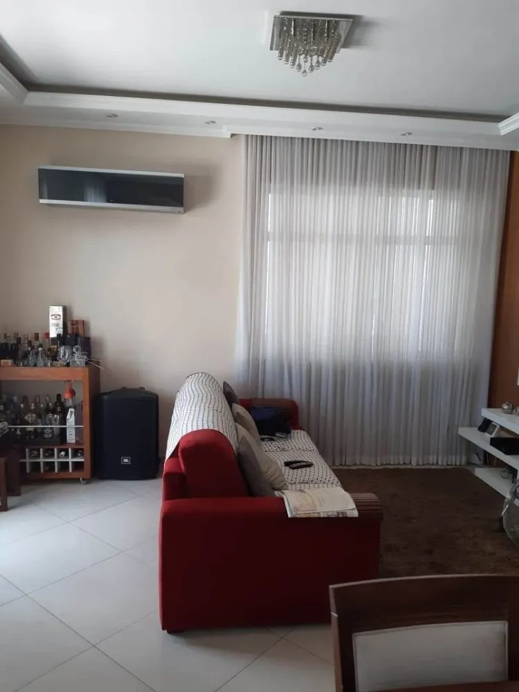 Casa, 3 quartos, 200 m² - Foto 2