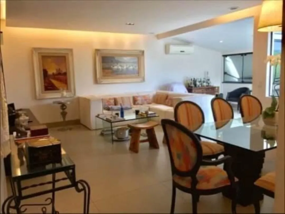 Cobertura, 3 quartos, 239 m² - Foto 2