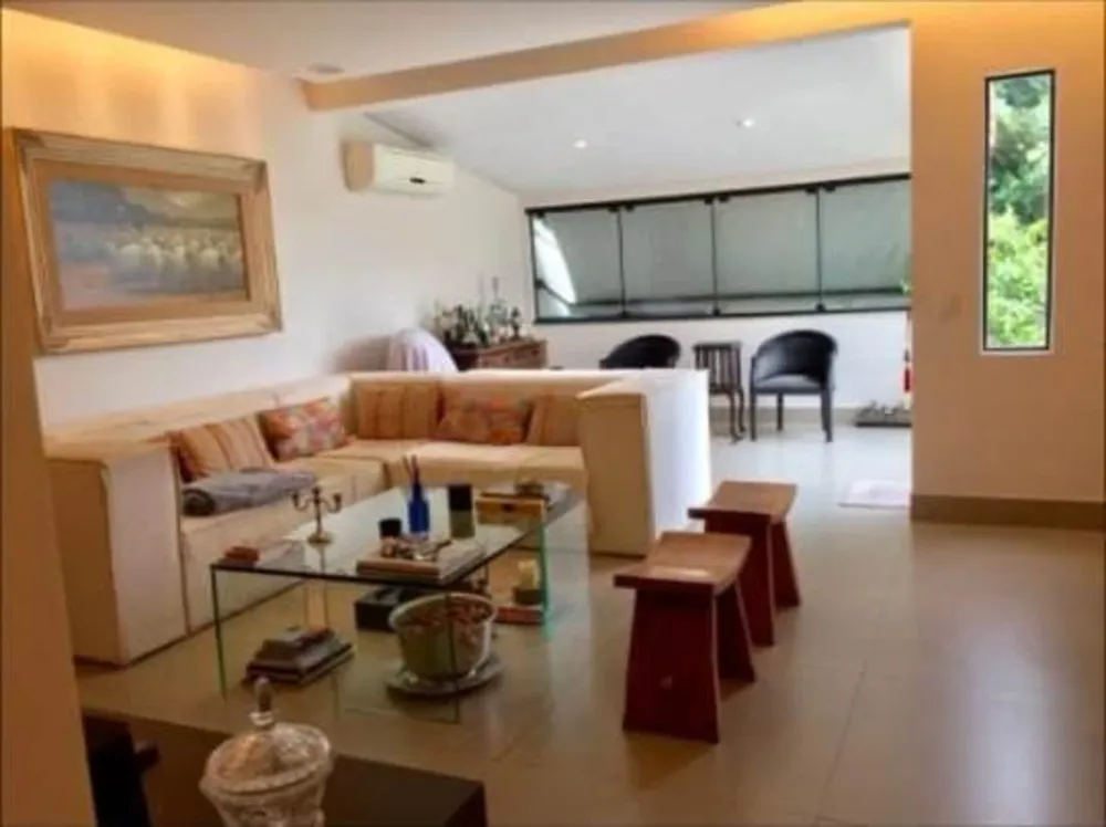 Cobertura, 3 quartos, 239 m² - Foto 3