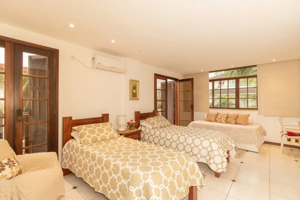 Casa, 3 quartos, 378 m² - Foto 29