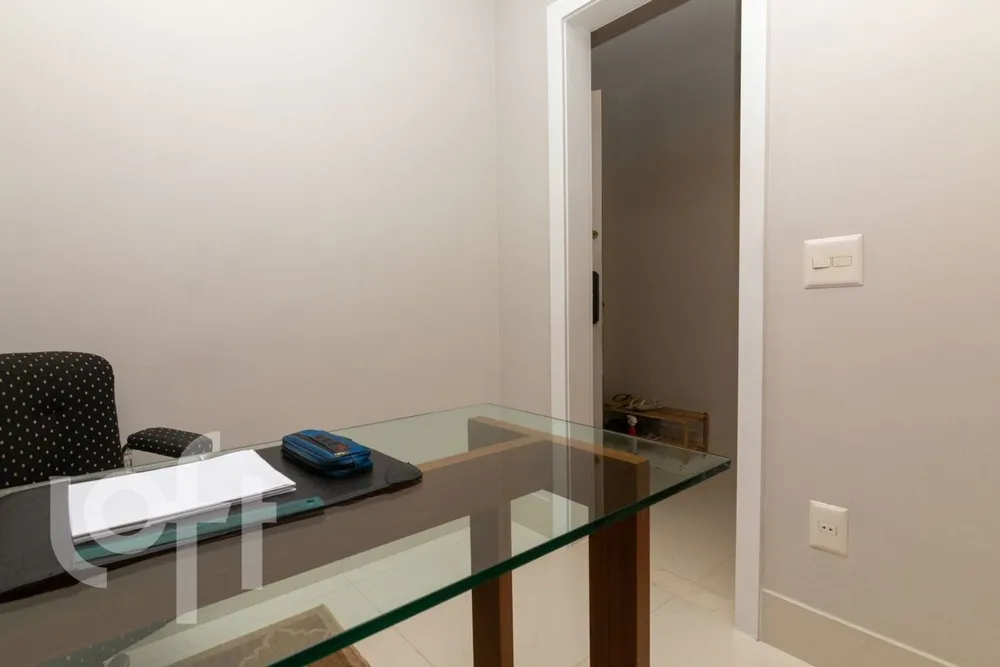 Apartamento, 4 quartos, 251 m² - Foto 20