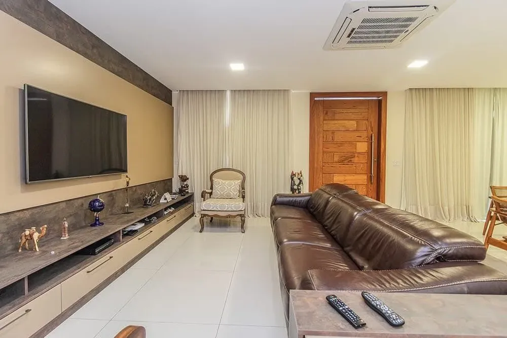Casa, 6 quartos, 390 m² - Foto 4