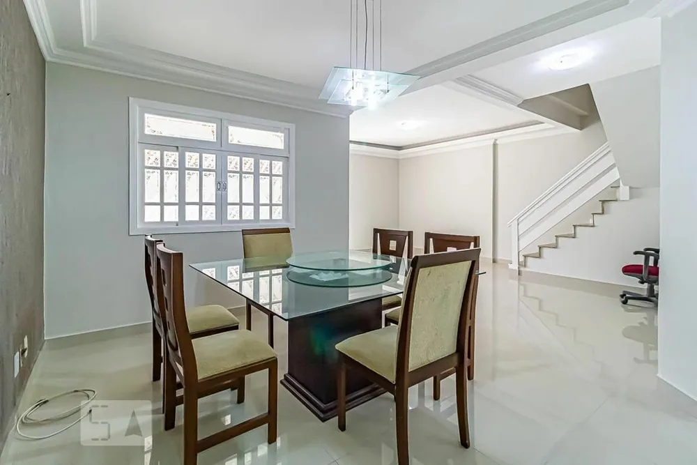 Casa, 3 quartos, 200 m² - Foto 9