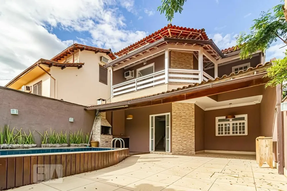Casa, 3 quartos, 200 m² - Foto 2