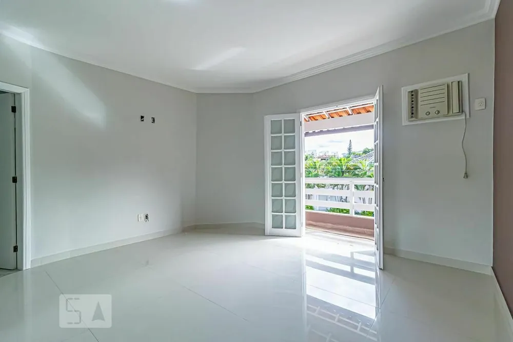 Casa, 3 quartos, 200 m² - Foto 8