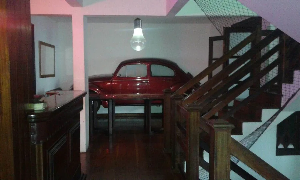 Casa, 3 quartos, 309 m² - Foto 1