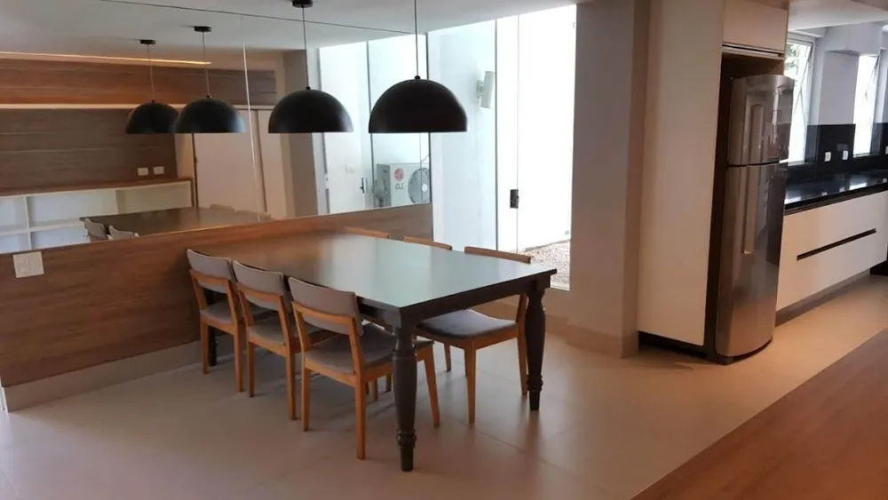 Casa, 6 quartos, 1360 m² - Foto 10