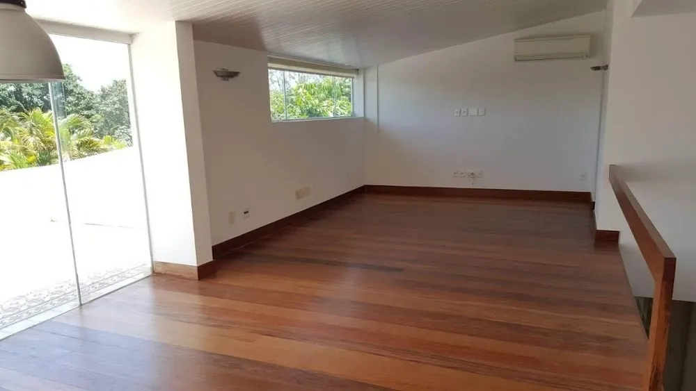Casa, 6 quartos, 1360 m² - Foto 8