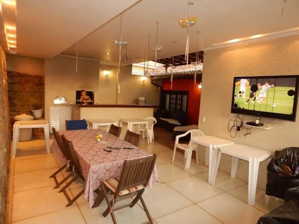 Casa, 3 quartos, 317 m² - Foto 22