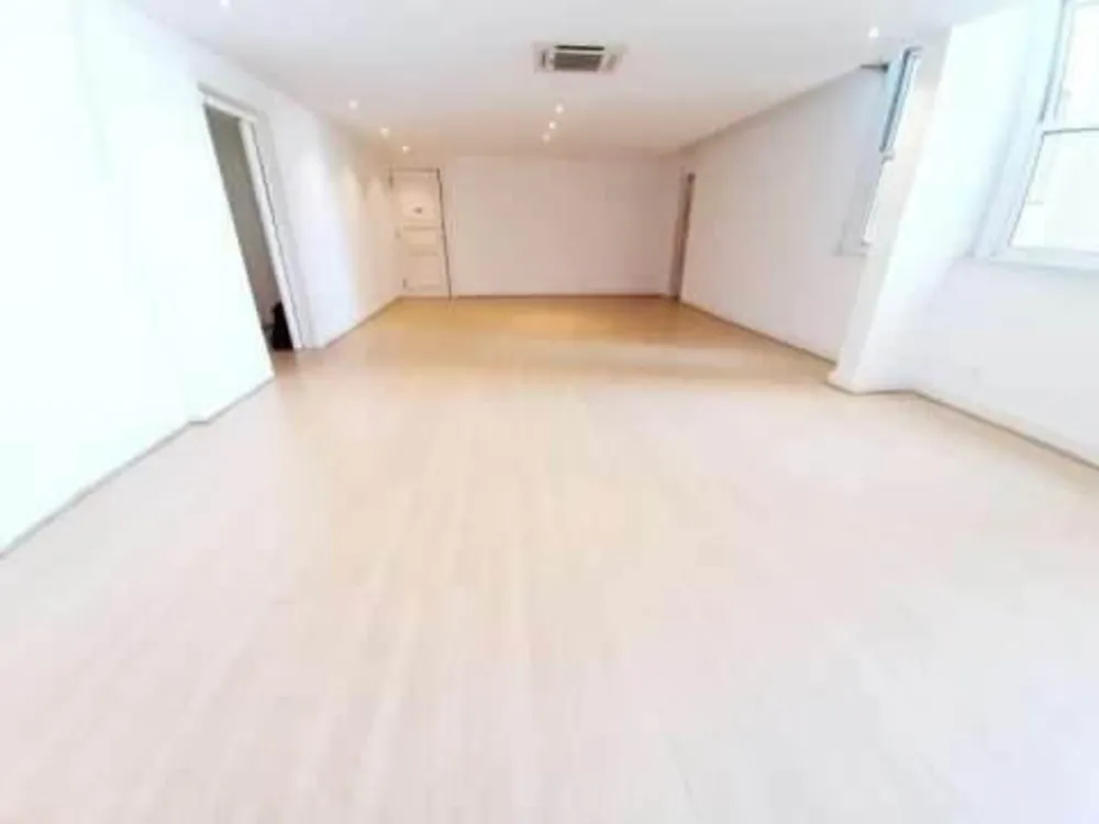 Apartamento, 3 quartos, 150 m² - Foto 1
