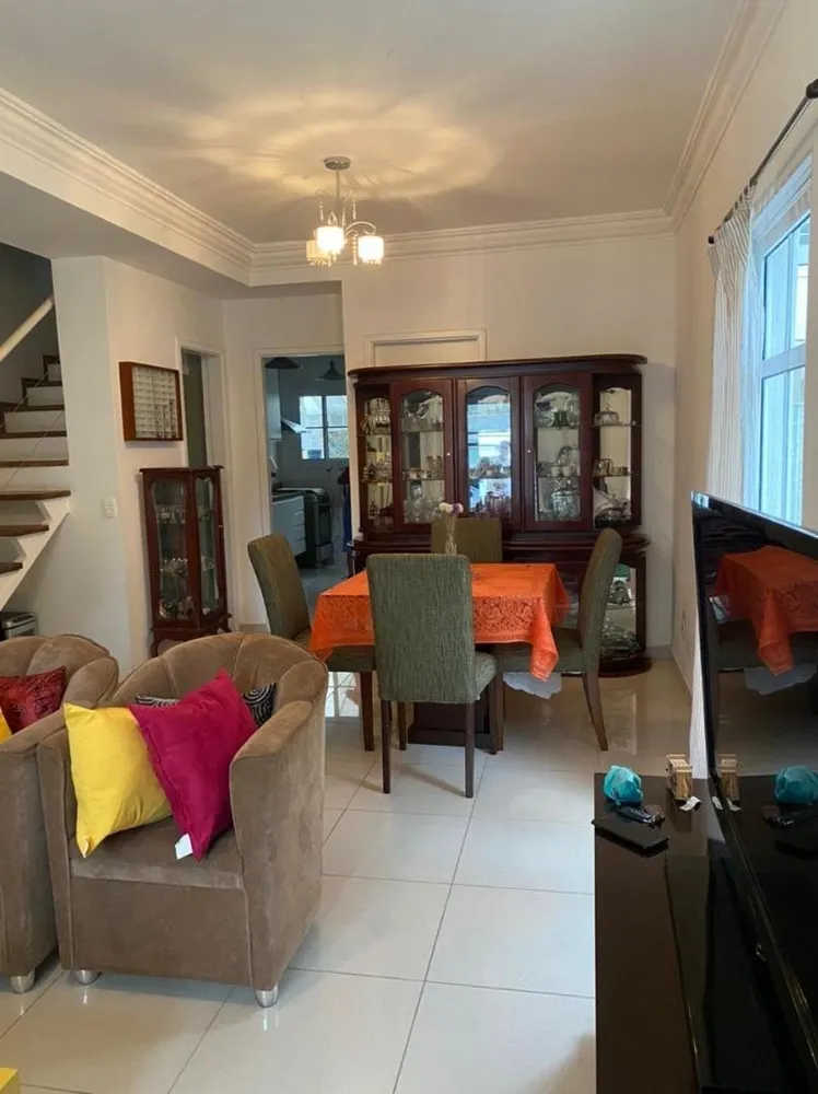 Casa, 3 quartos, 269 m² - Foto 1
