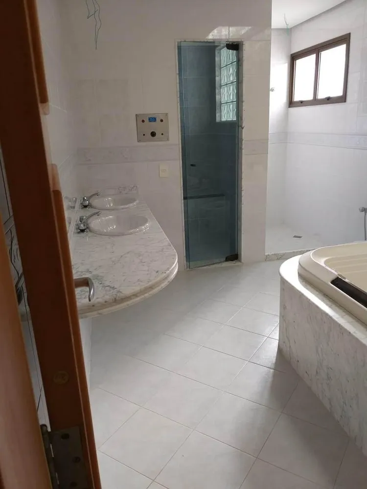 Cobertura, 3 quartos, 195 m² - Foto 10