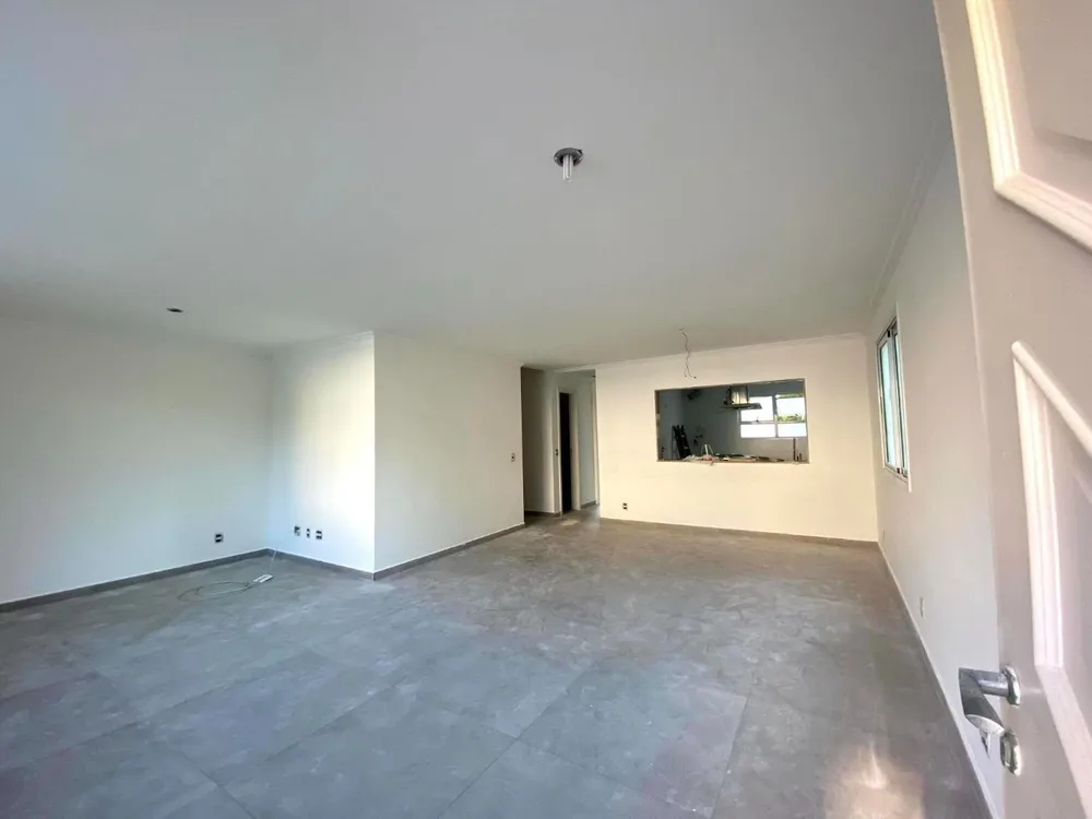 Casa, 3 quartos, 226 m² - Foto 1