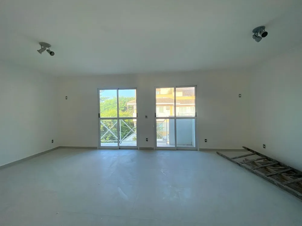 Casa, 3 quartos, 226 m² - Foto 8
