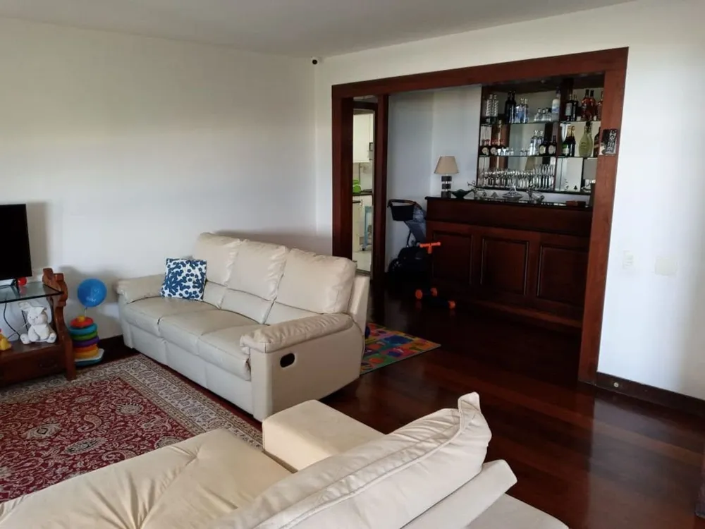 Apartamento, 3 quartos, 150 m² - Foto 2