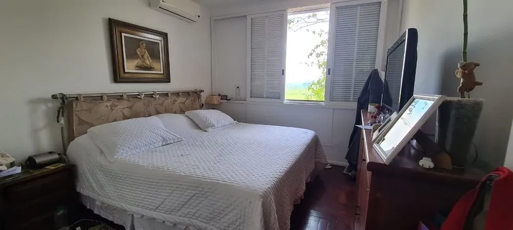 Casa, 4 quartos, 3600 m² - Foto 2