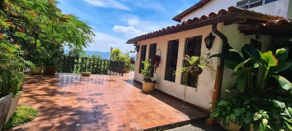 Casa, 4 quartos, 3600 m² - Foto 18
