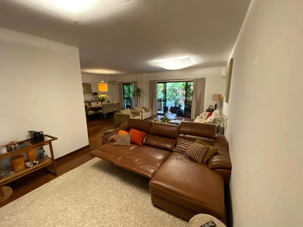 Apartamento, 4 quartos, 230 m² - Foto 9