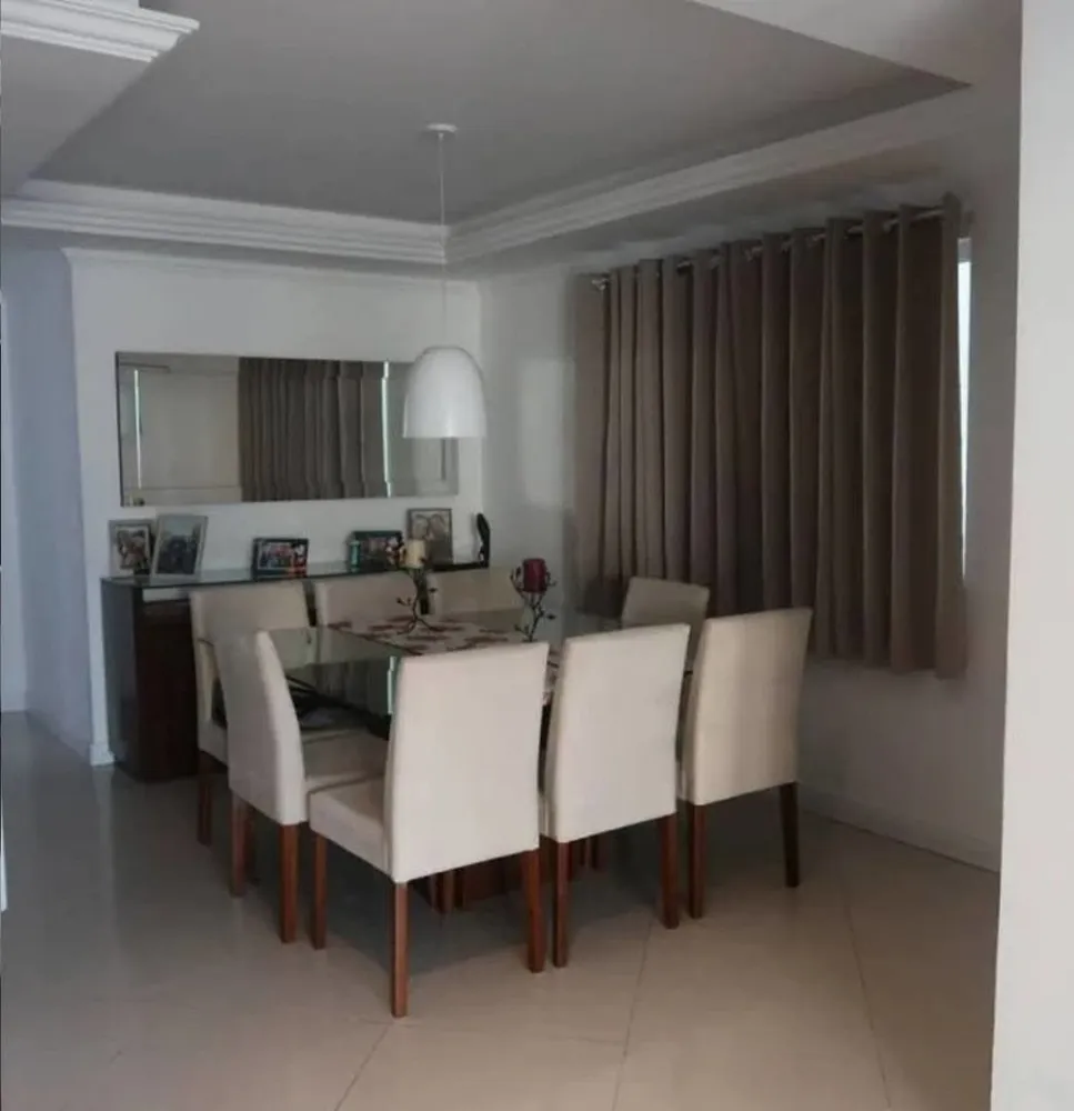Casa, 4 quartos, 320 m² - Foto 2