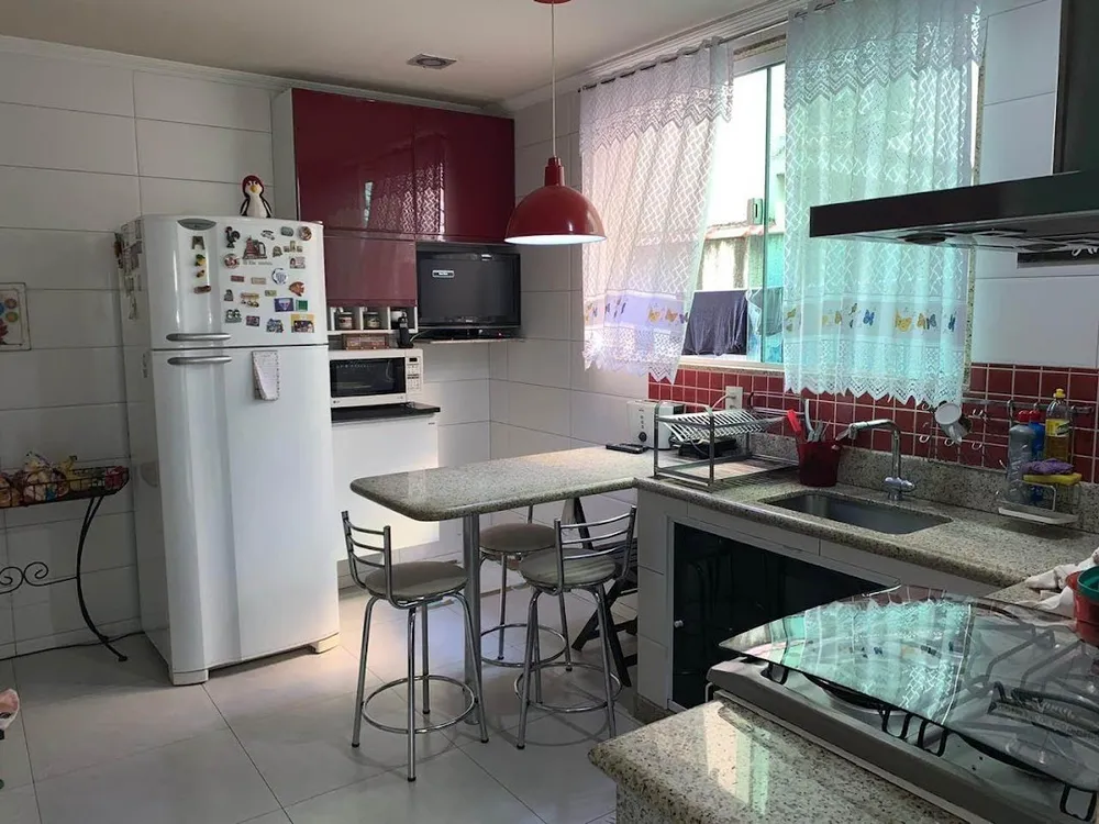 Casa, 3 quartos, 245 m² - Foto 16