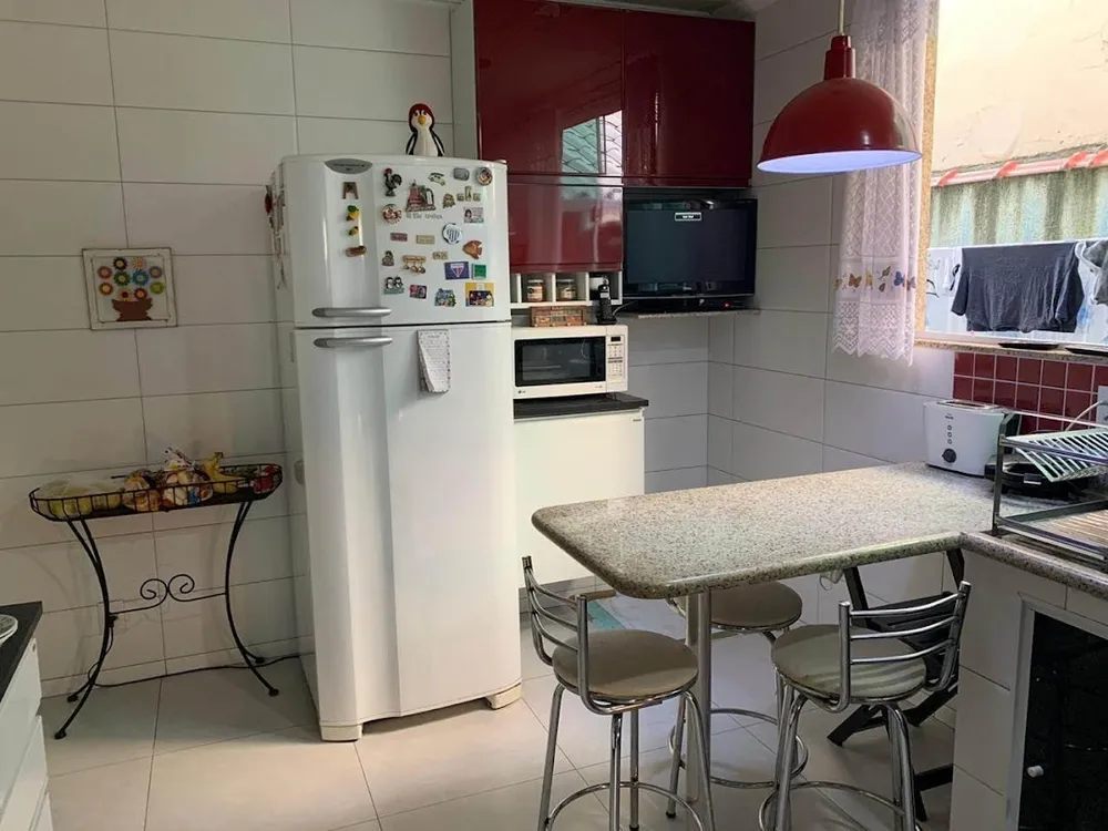 Casa, 3 quartos, 245 m² - Foto 17