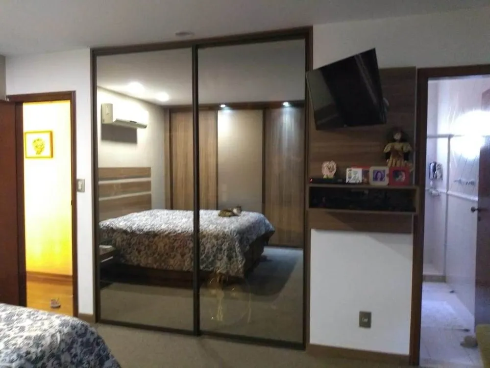 Casa, 5 quartos, 260 m² - Foto 7