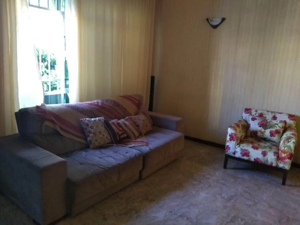 Casa, 5 quartos, 260 m² - Foto 4