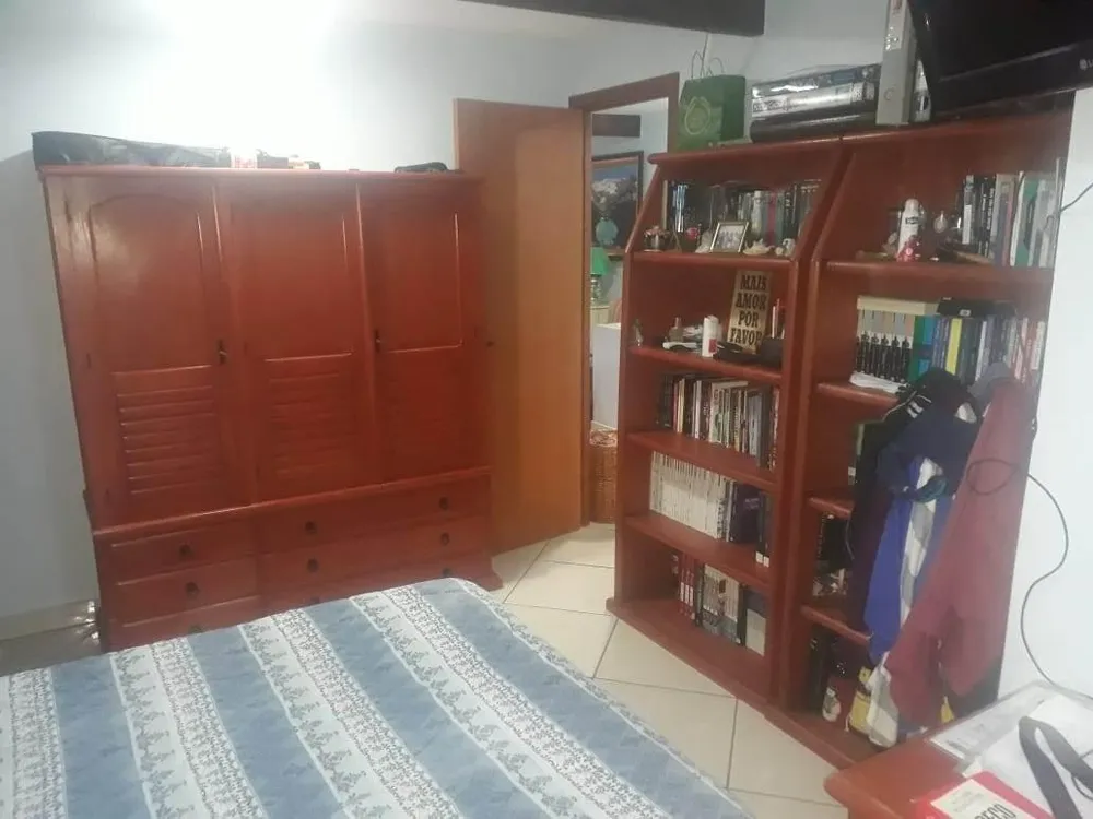 Casa, 4 quartos, 250 m² - Foto 15
