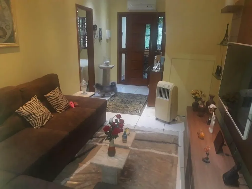 Casa, 4 quartos, 250 m² - Foto 3