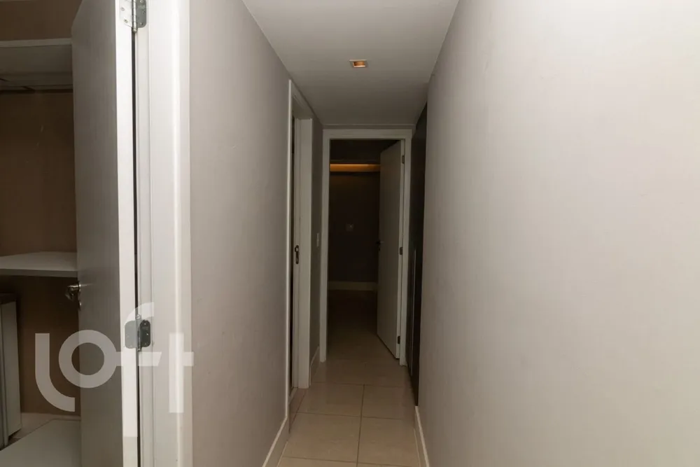 Apartamento, 3 quartos, 100 m² - Foto 2
