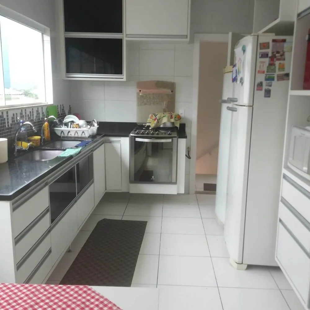 Casa, 4 quartos, 190 m² - Foto 28