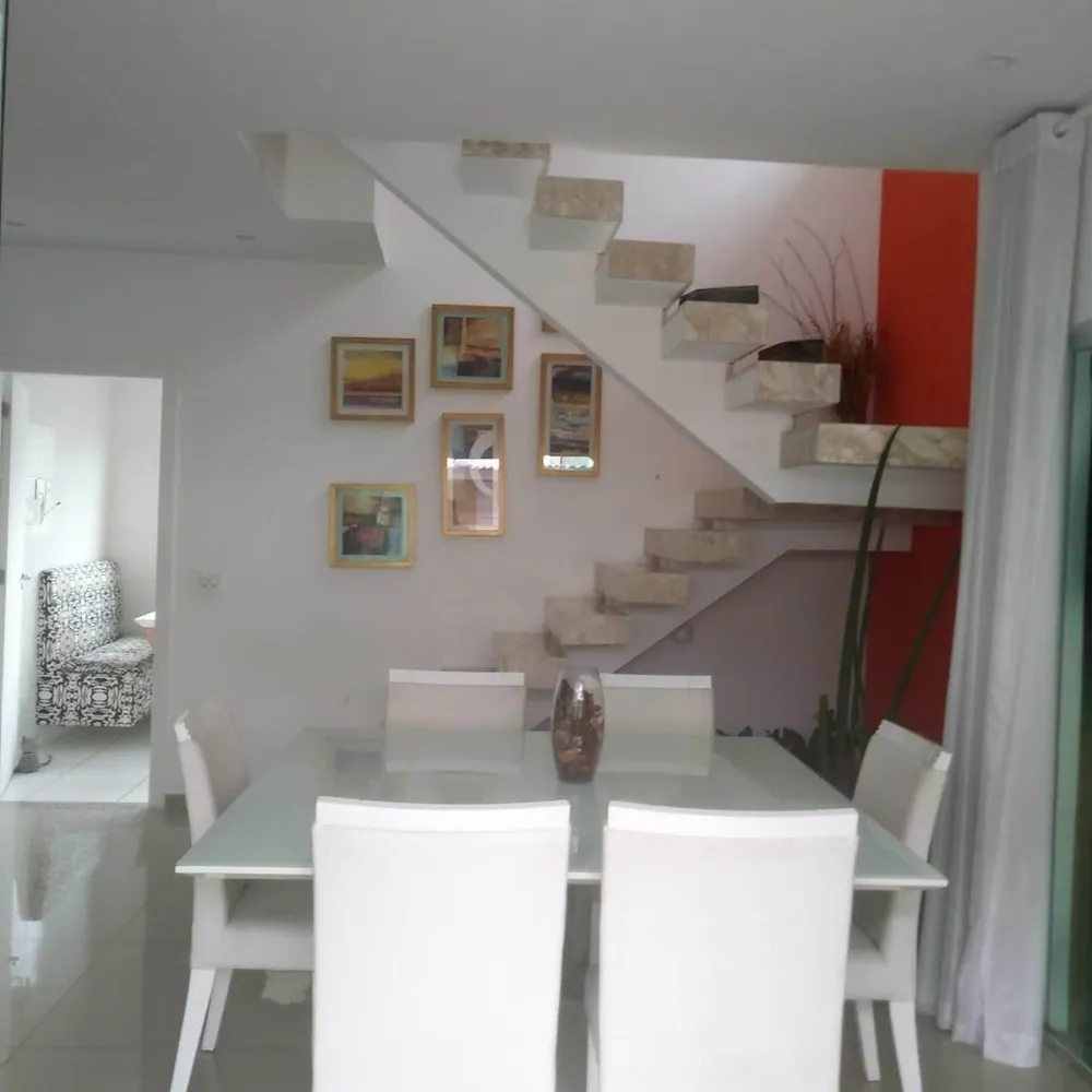 Casa, 4 quartos, 190 m² - Foto 3