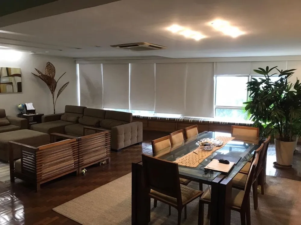 Apartamento, 4 quartos, 240 m² - Foto 1