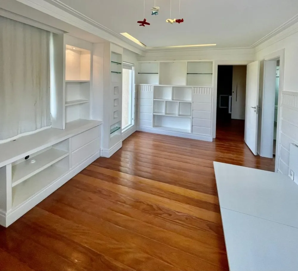 Casa, 5 quartos, 1030 m² - Foto 1