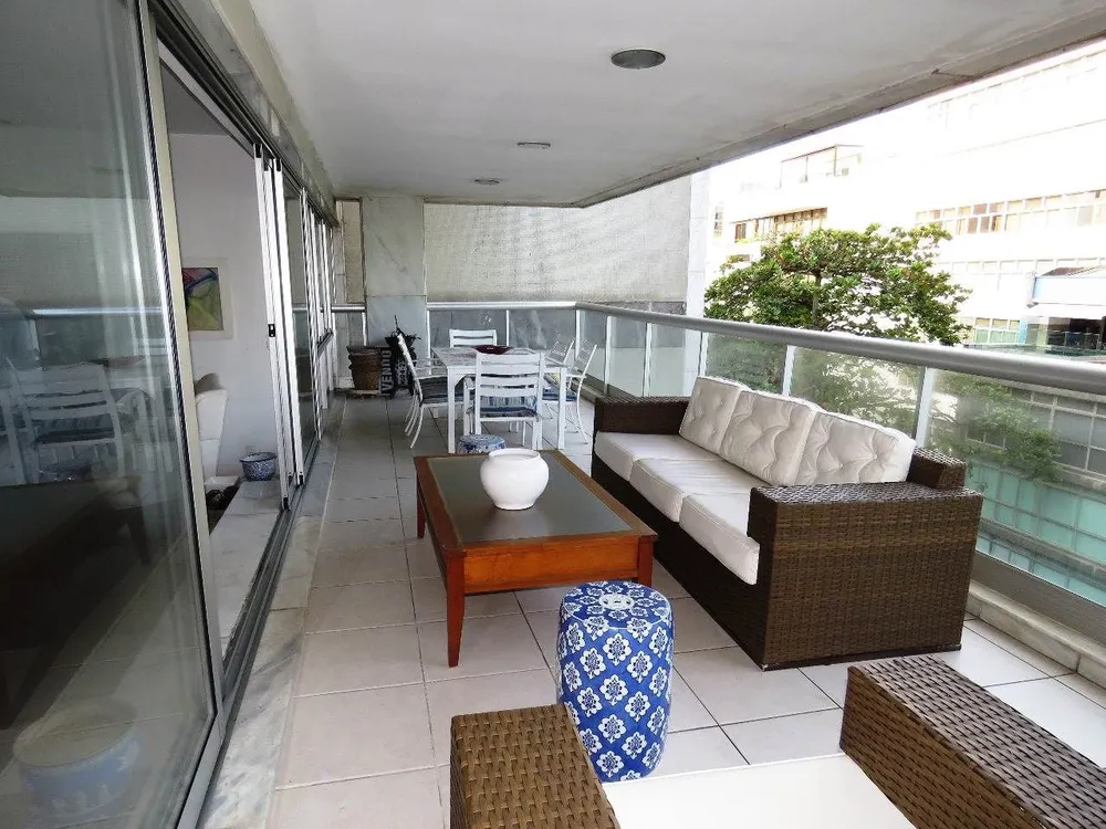 Apartamento, 4 quartos, 213 m² - Foto 1