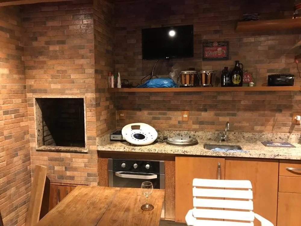 Casa, 4 quartos, 250 m² - Foto 14