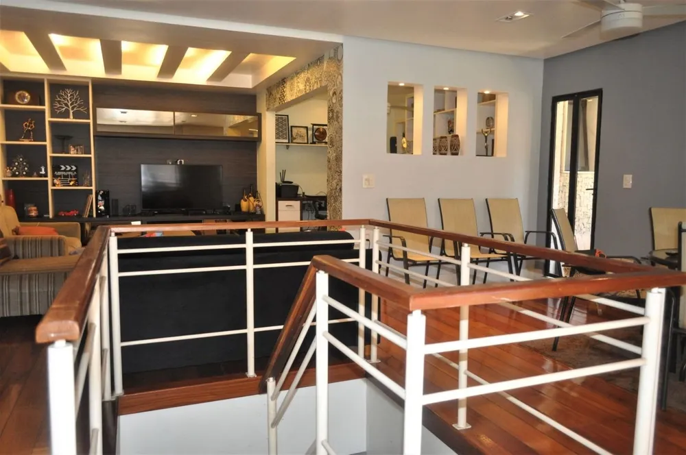 Cobertura, 3 quartos, 207 m² - Foto 1