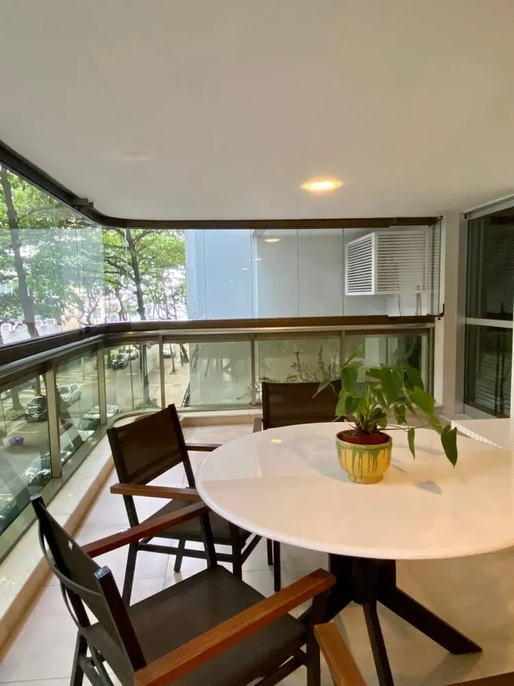 Apartamento, 3 quartos, 250 m² - Foto 4