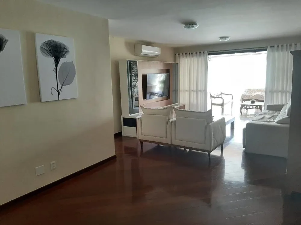Apartamento, 3 quartos, 200 m² - Foto 1