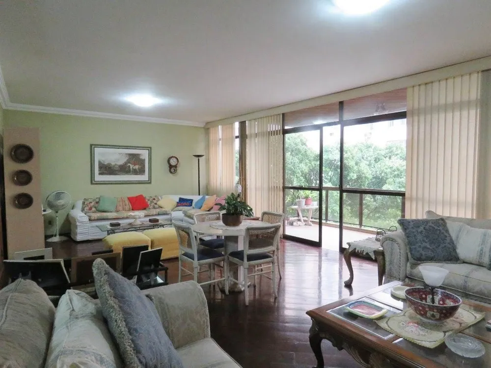 Apartamento, 3 quartos, 190 m² - Foto 2