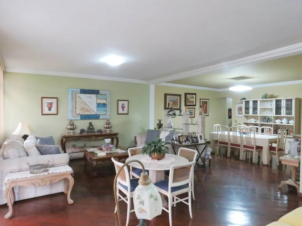Apartamento, 3 quartos, 190 m² - Foto 1