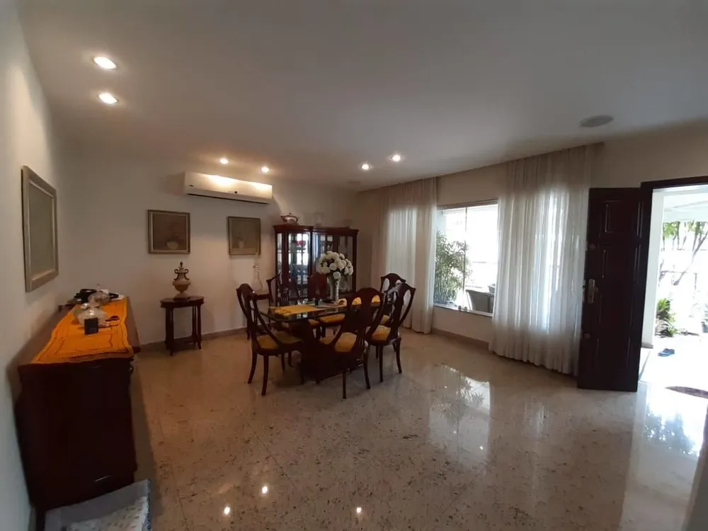 Casa, 3 quartos, 360 m² - Foto 1