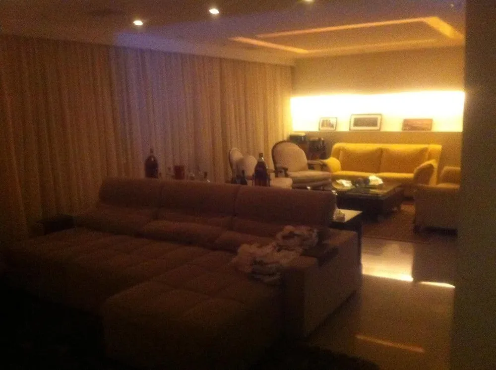 Apartamento, 4 quartos, 234 m² - Foto 8